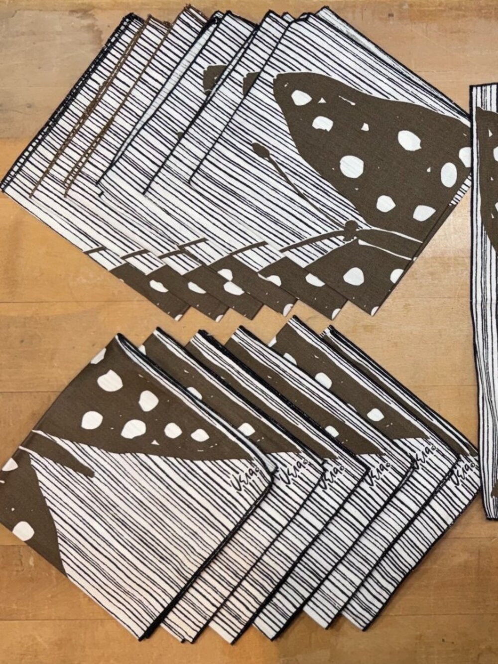 VERA NEUMANN Butterfly Napkins Lot of 13 MCM Vintage Retro